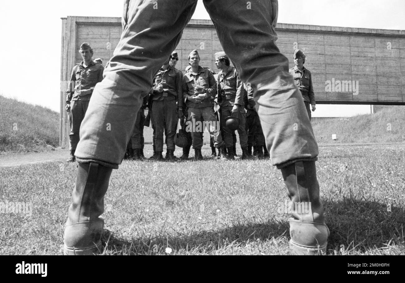 La vita quotidiana della Bundeswehr reclute in una caserma su 26.05.1976 a Hemer, Germania, Europa Foto Stock