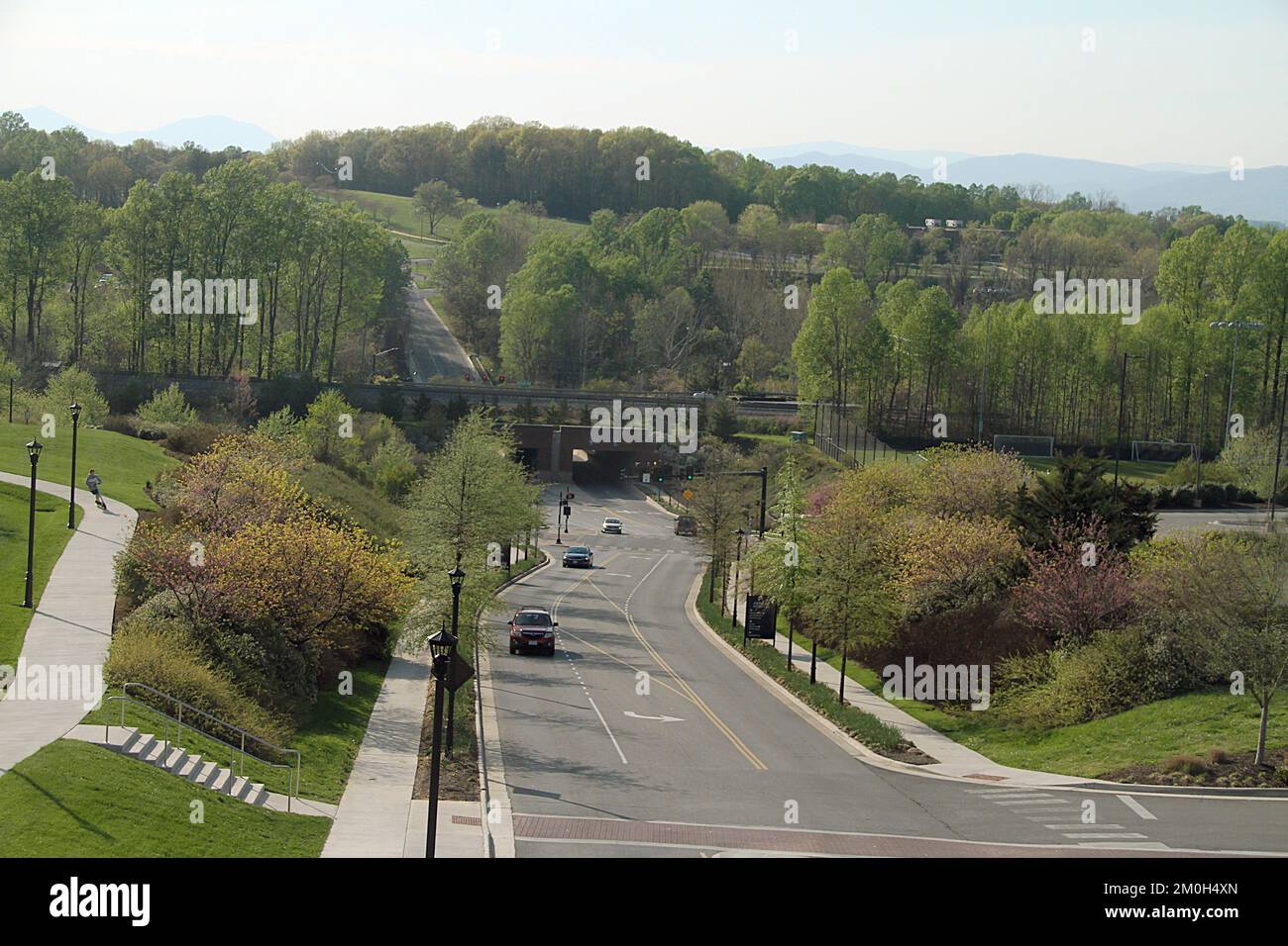 Vista dell'unità e dei tunnel che collegano il campus LU con Wards Rd E CVCC a Lynchburg, Virginia, USA Foto Stock