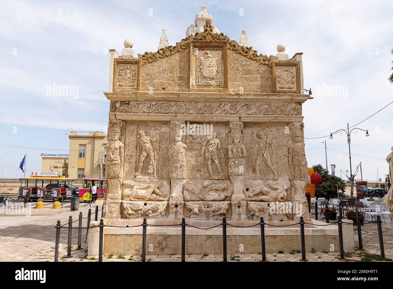 Italia, Puglia, Gallipoli, la fontana greca Foto Stock