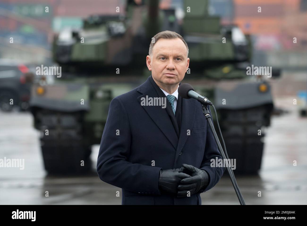 Gdynia, Polonia. 6th dicembre 2022. Andrzej Duda, Presidente della Polonia. Arrivo dei primi K2 carri armati della Corea del Sud per le forze armate polacche © Wojciech Strozyk / Alamy Live News Foto Stock