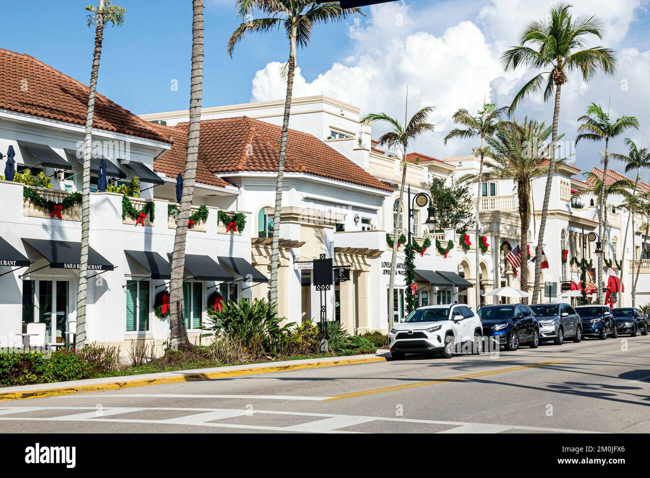 Naples Florida, 5th Fifth Avenue South, fuori dall'entrata frontale edifici, negozi business business negozi mercantili Foto Stock