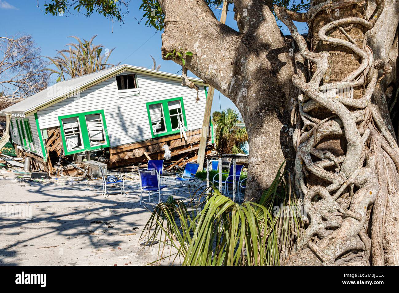 Fort ft. Myers Beach Florida, Estero Island Estero Boulevard, casa case case casa case proprietà Hurricane Ian danni distruzione distrutti detriti Foto Stock