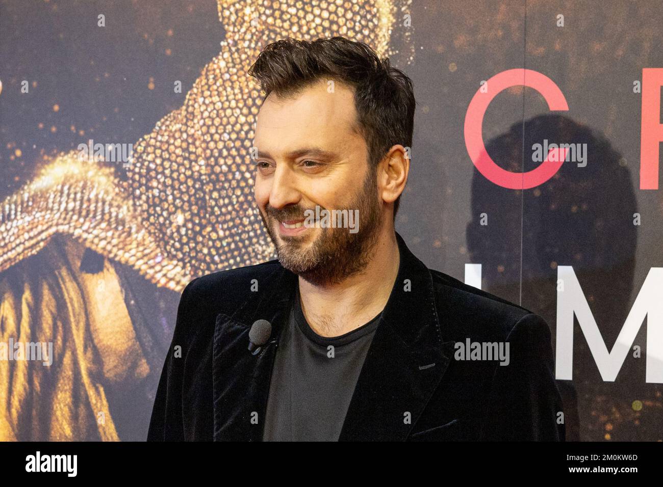 Milano, Italia. 06th Dec, 2022. Cesare Cremonini partecipa alla presentazione del suo film ''Cremonini Imola 2022 Live'' allo Space Cinema Odeon di Milano. (Foto di Maria Laura Arturi/NurPhoto) Credit: NurPhoto/Alamy Live News Foto Stock