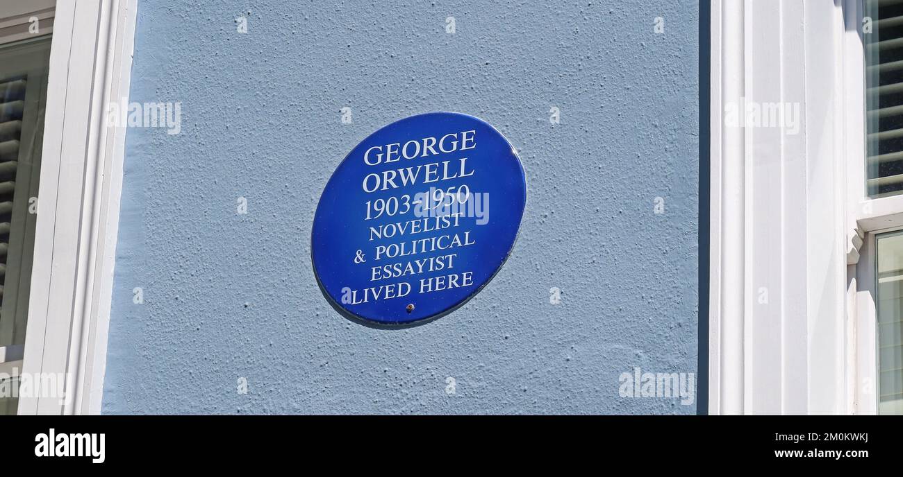 George Orwell 1903-1950, targa blu 22 Portobello Road Notting Hill Londra, Inghilterra, Regno Unito, W11 3DH Foto Stock