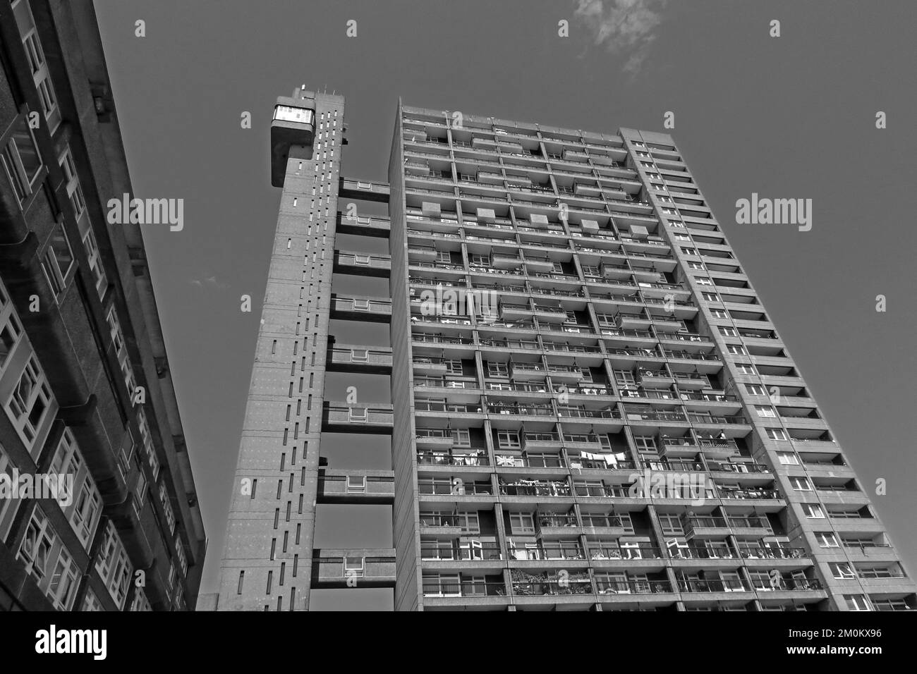 Trellick Tower Block, Cheltenham Estate, Golborne Road, Kensal Green, RBKC (Royal Borough of Kensington and Chelsea), Londra, Inghilterra, W10 5PB Foto Stock