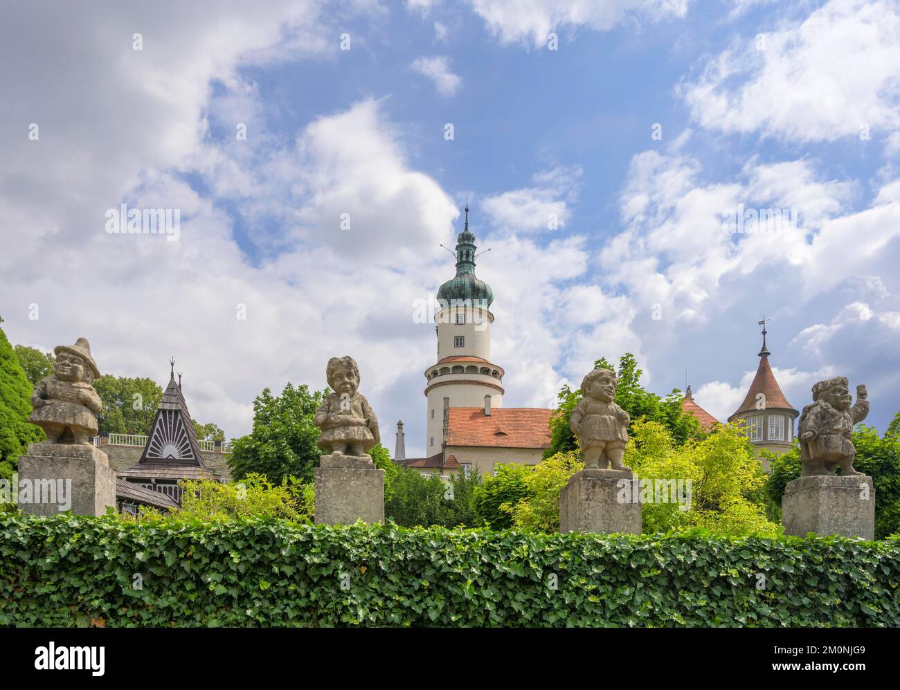 Castello di Neustadt an der Mettau visto dal parco, Nové M?sto nad Metují, Královéhradecký kraj, Repubblica Ceca, Europa Foto Stock