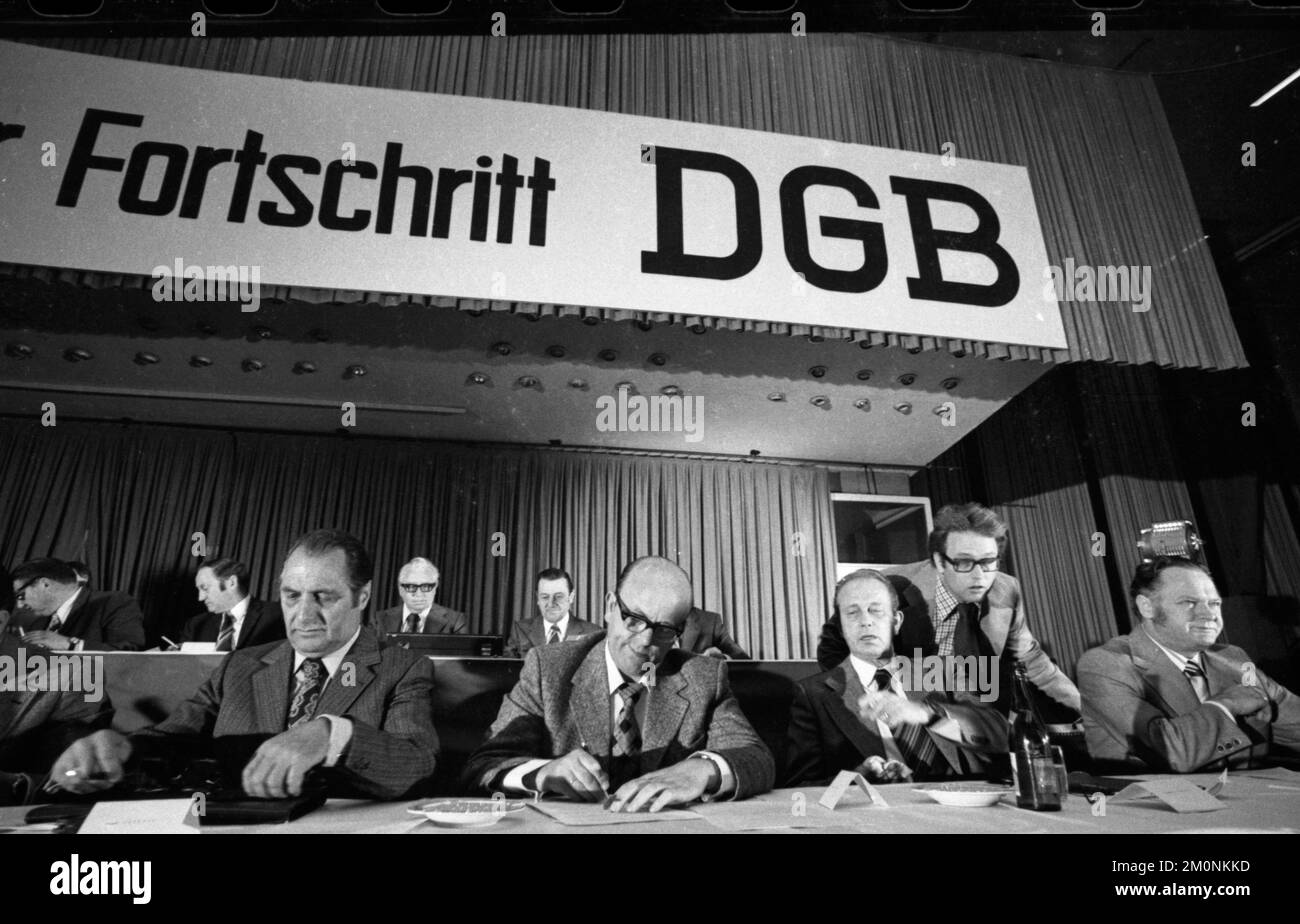 Rally della Confederazione sindacale tedesca (DGB) sul tema della codecisione del 07.05.1974 alla Gruga di Essen, Germania, Europa Foto Stock