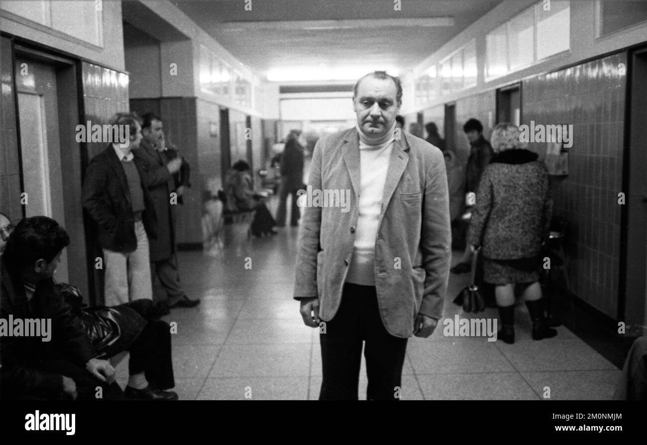 Disoccupati di lunga durata presso l'Ufficio del lavoro di Dortmund il 2.12.1975, Germania, Europa Foto Stock