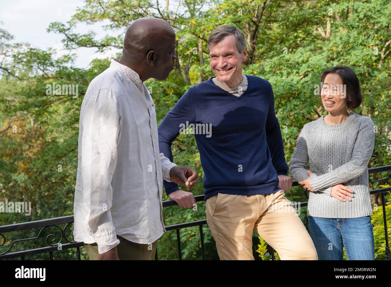Diverse group of friends having fun outdoors Foto Stock