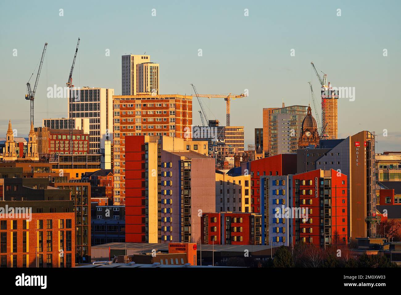 Centro di Leeds al tramonto Foto Stock