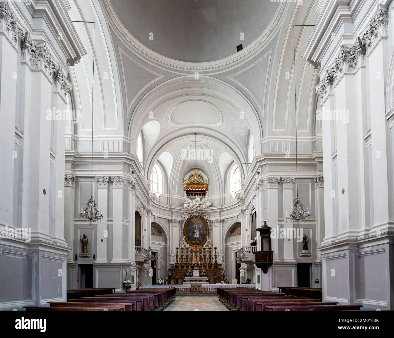 Interno della Chiesa della Madonna della neve e San massimo ad Agliè, provincia di Torino, Italia settentrionale. Foto Stock