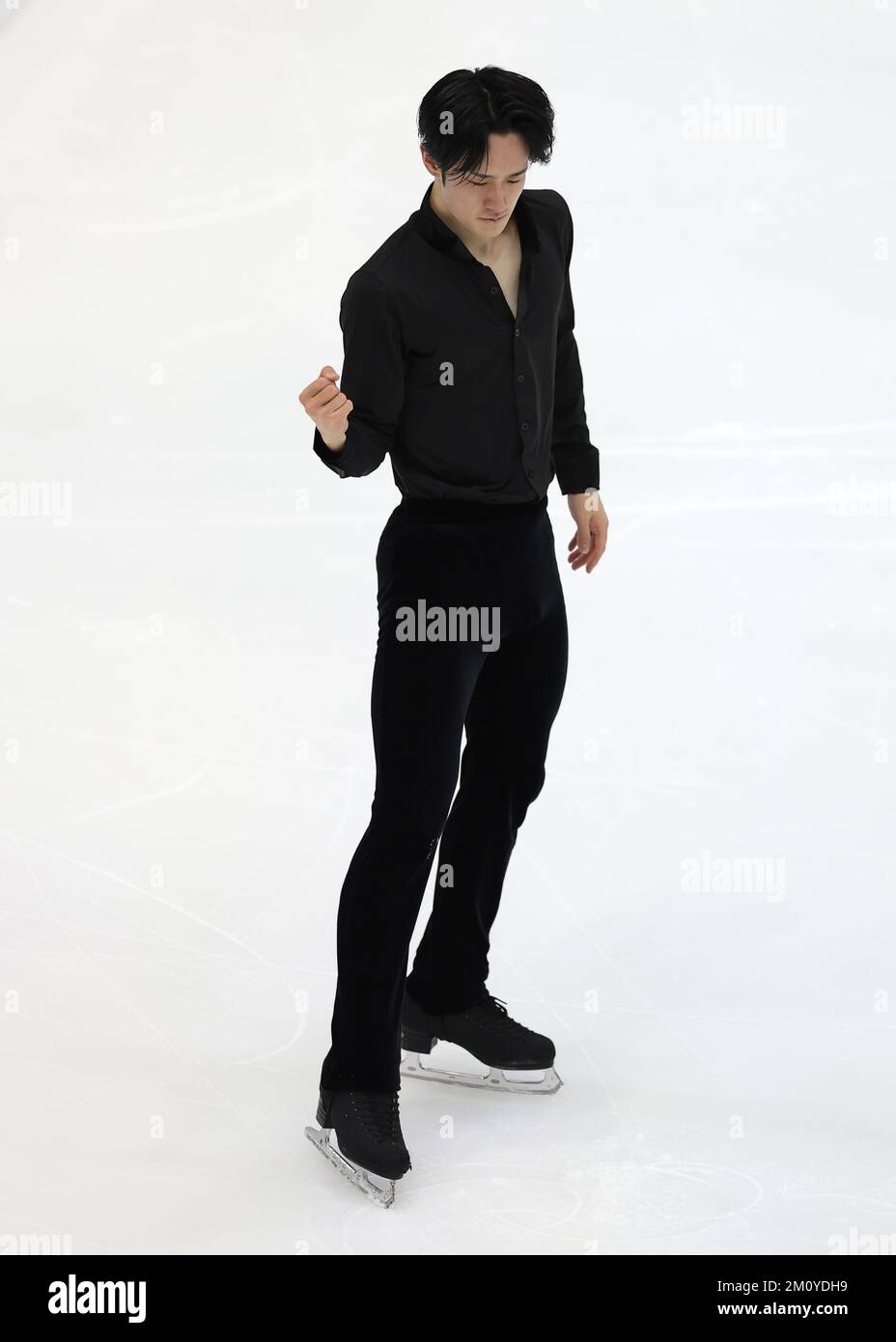 Torino, 8th dicembre 2022. La SOTA Yamamoto del Giappone si esibisce nel Short Program maschile a Palavela, Torino. Data foto: 8th dicembre 2022. Il credito di foto dovrebbe essere: Jonathan Moskrop/Sportimage Foto Stock