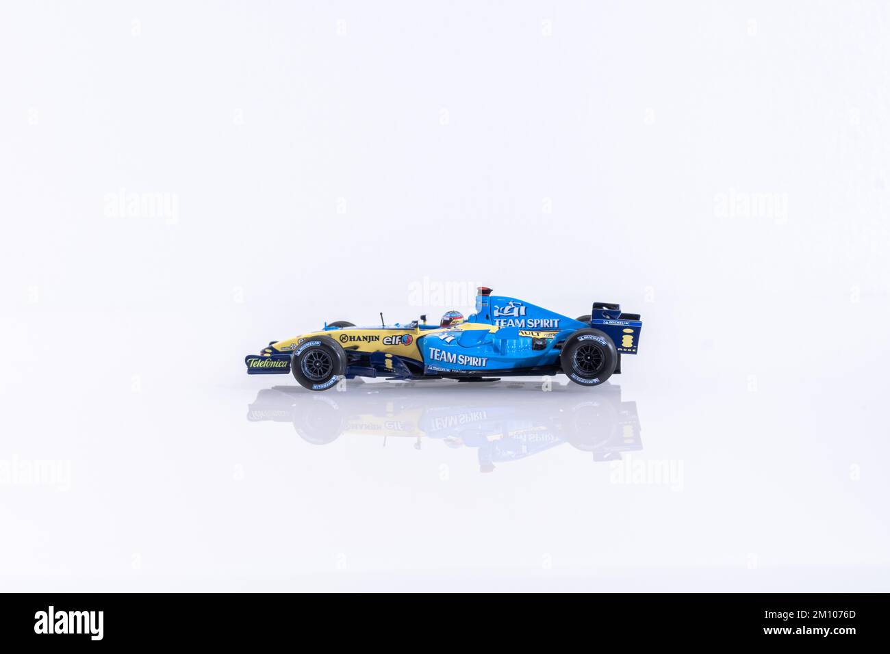 Vettura in miniatura Renault f 1 team R26 2005 di Fernando Alonso. Foto Stock