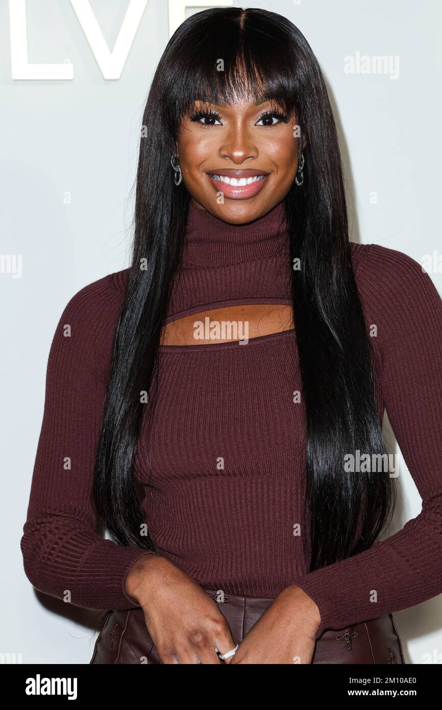 BEVERLY HILLS, LOS ANGELES, CALIFORNIA, USA - 08 DICEMBRE: La cantante e attrice americana Coco Jones arriva a REVOLVE x AT&T presente REVOLVE Winterland tenuto al 55 N la Cienega Boulevard il 8 dicembre 2022 a Beverly Hills, Los Angeles, California, Stati Uniti. (Foto di Xavier Collin/Image Press Agency) Foto Stock