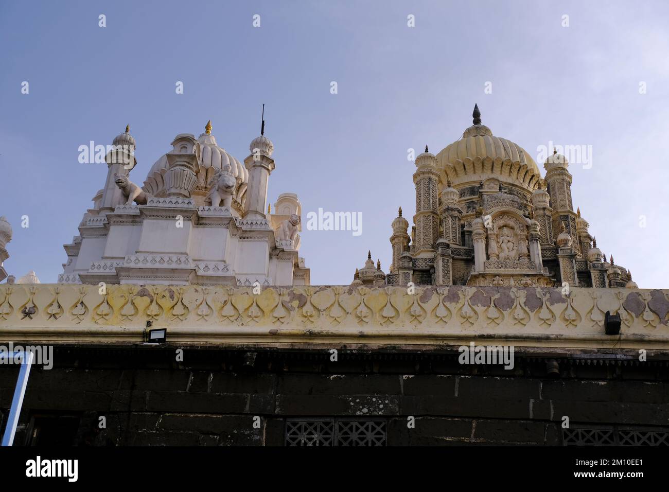 08 dicembre 2022, Pune, India, Bhuleshwar Tempio vicino Pune India, Hill top tempio del dio indù shiva, ci sono molti turisti che vengono a vedere questi hi Foto Stock