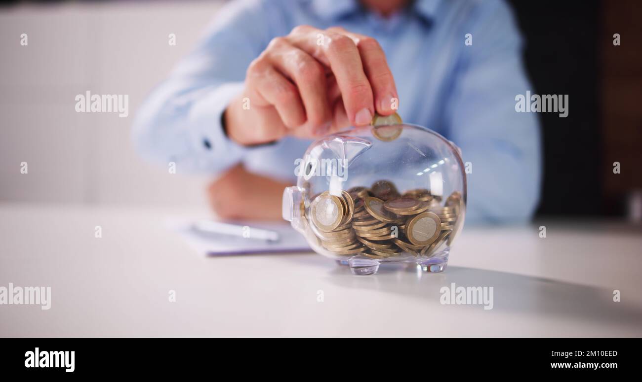 Piggybank piano di pensionamento. Pianificazione del deposito cauzionale Foto Stock