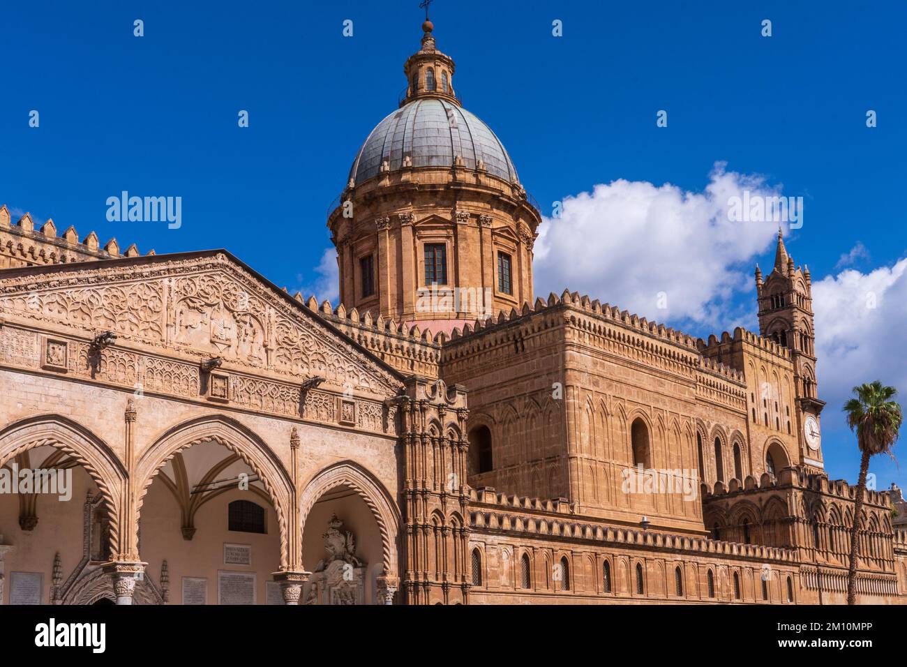 La cattedrale di Palermo, Assunzione della vergine Maria, costruita dai Normanni. Sicilia. Italia. Foto Stock