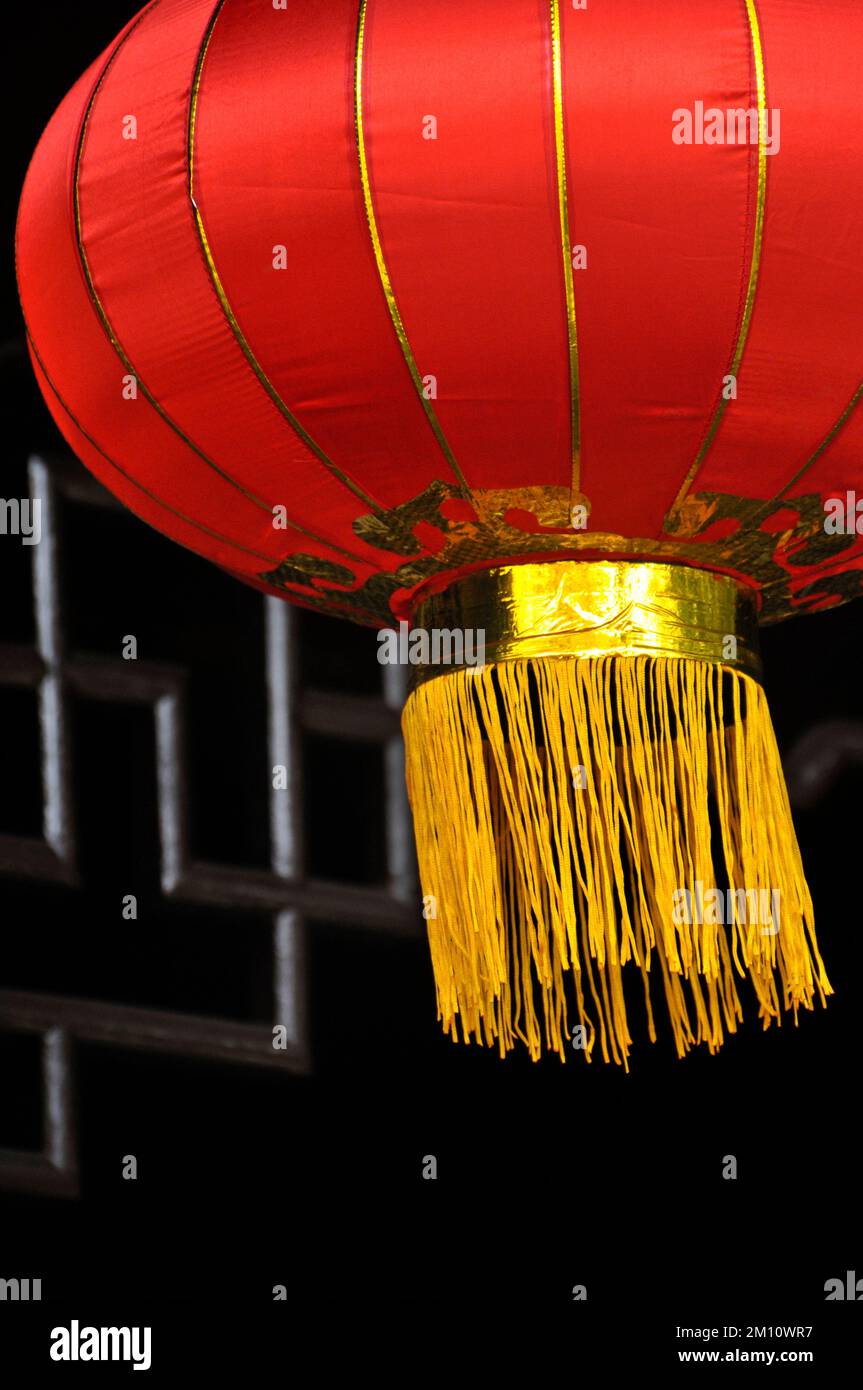 lanterna cinese nel tempio Foto Stock