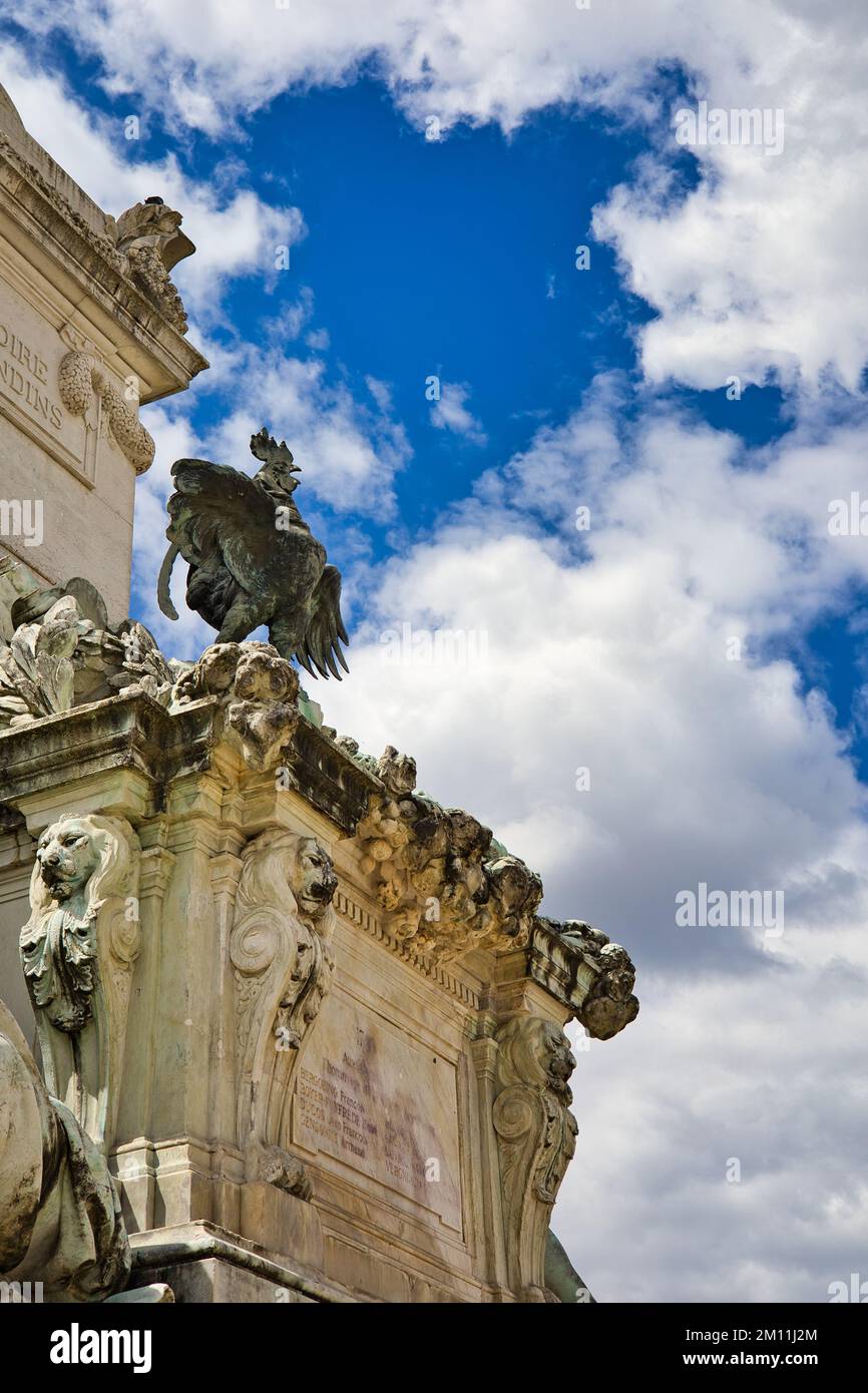 Gallo nel monumento aux girondins a Bordeaux Foto Stock