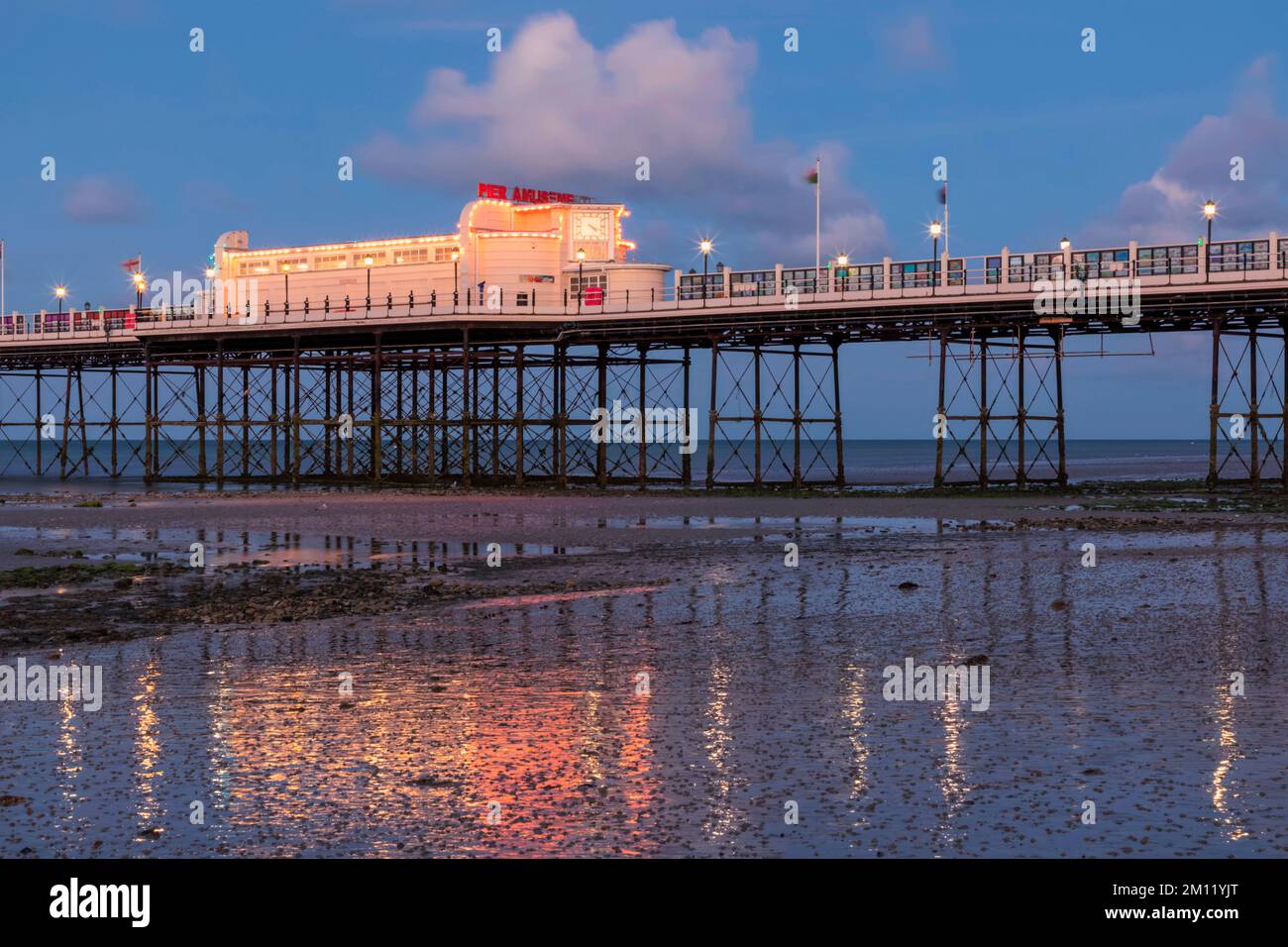 Inghilterra, West Sussex, Worthing, Worthing Pier Foto Stock