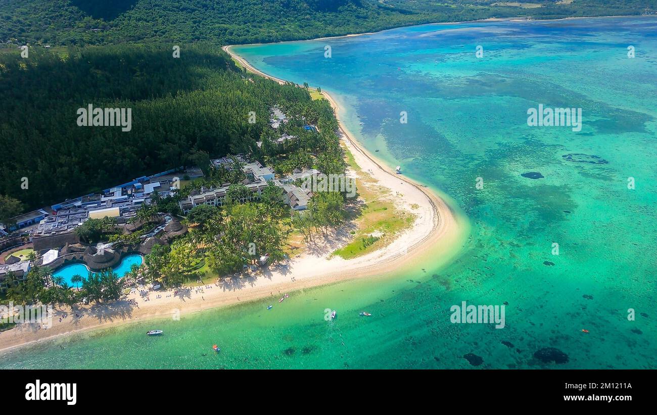 Drone Footage/Aerial sopra la costa meridionale dell'isola di mauritius, Africa Foto Stock