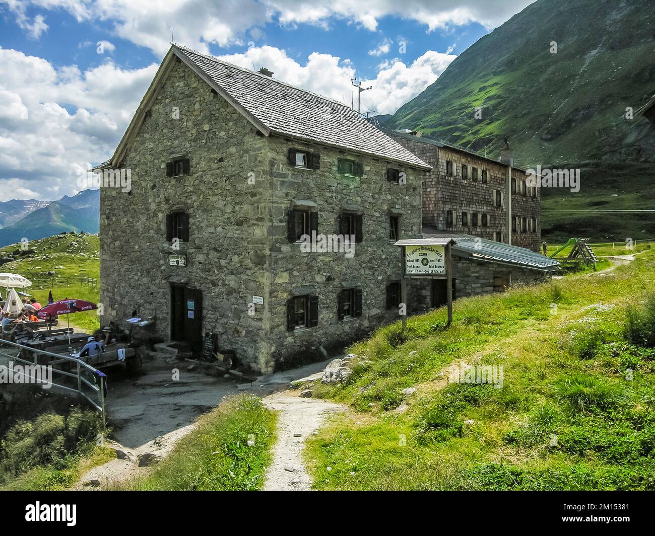 L'immagine è del Club Alpino Tedesco DAV SektionBergfreunde-Rheydt di proprietà Essener Rostocker Hut nel Gruppo Venediger di montagna, noto come la Venezia delle Alpi. Foto Stock