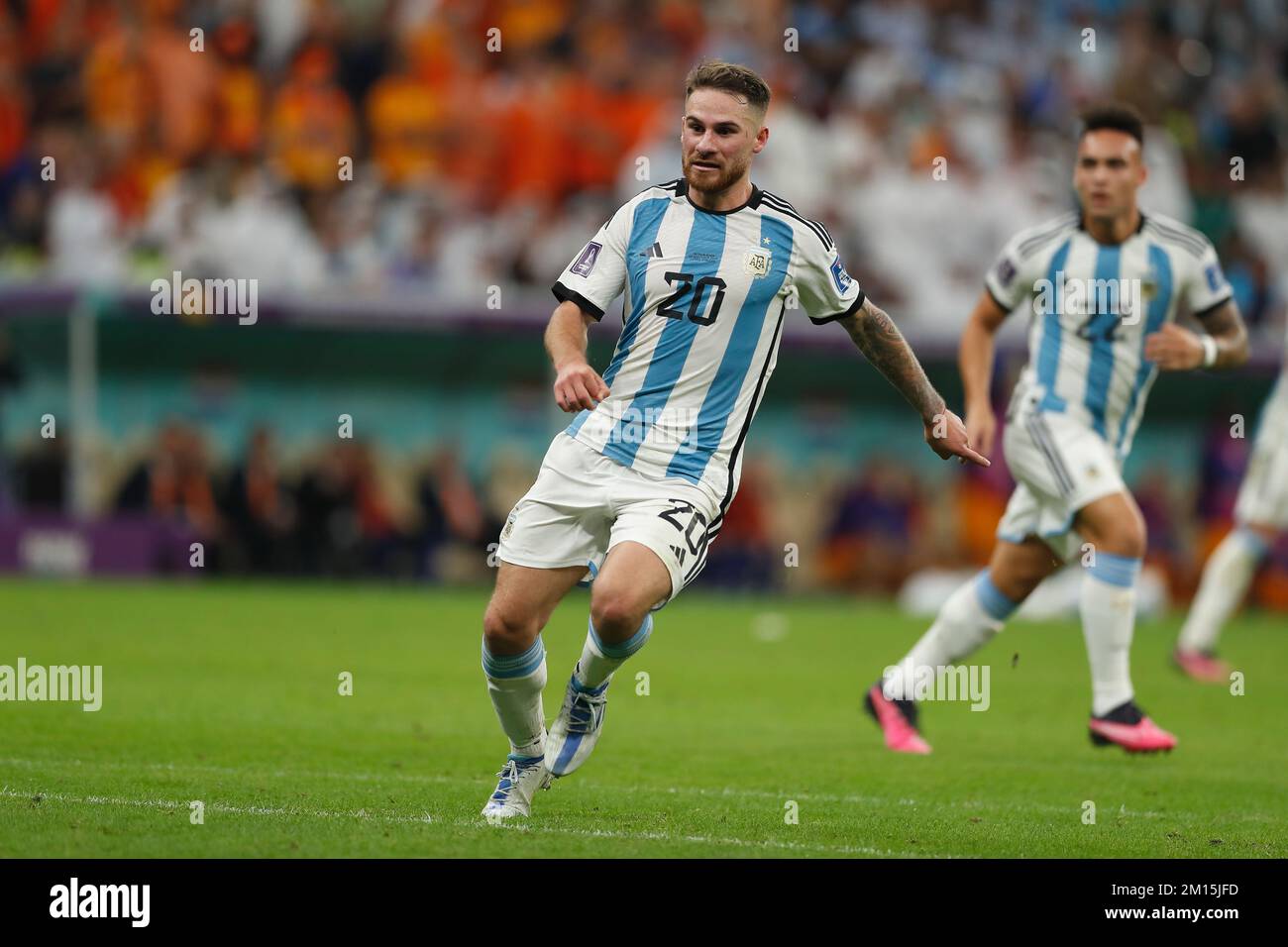 Al Daayen, Qatar. 9th Dec, 2022. Alexis Macallister (ARG) Calcio : Coppa del mondo FIFA Qatar 2022 Quarter-final match tra i Paesi Bassi 2 (PSO 3-4) 2 Argentina al Lusail Stadium di al Daayen, Qatar . Credit: Mutsu Kawamori/AFLO/Alamy Live News Foto Stock