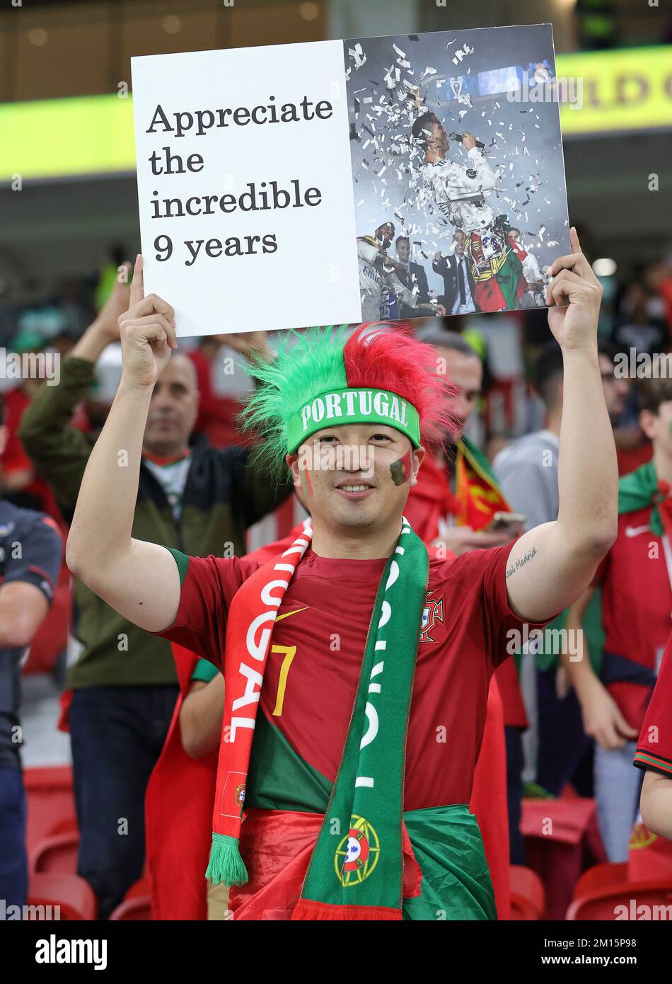 Doha, Katar. 10th Dec, 2022. Primo : 10.12.2022, Calcio, COPPA DEL mondo FIFA 2022 QATAR, Coppa del mondo 2022 Qatar, Coppa del mondo 2022 Qatar, Quarterfinals, Marocco - TIFOSI del Portogallo, PORTOGALLO/dpa/Alamy Live News Foto Stock