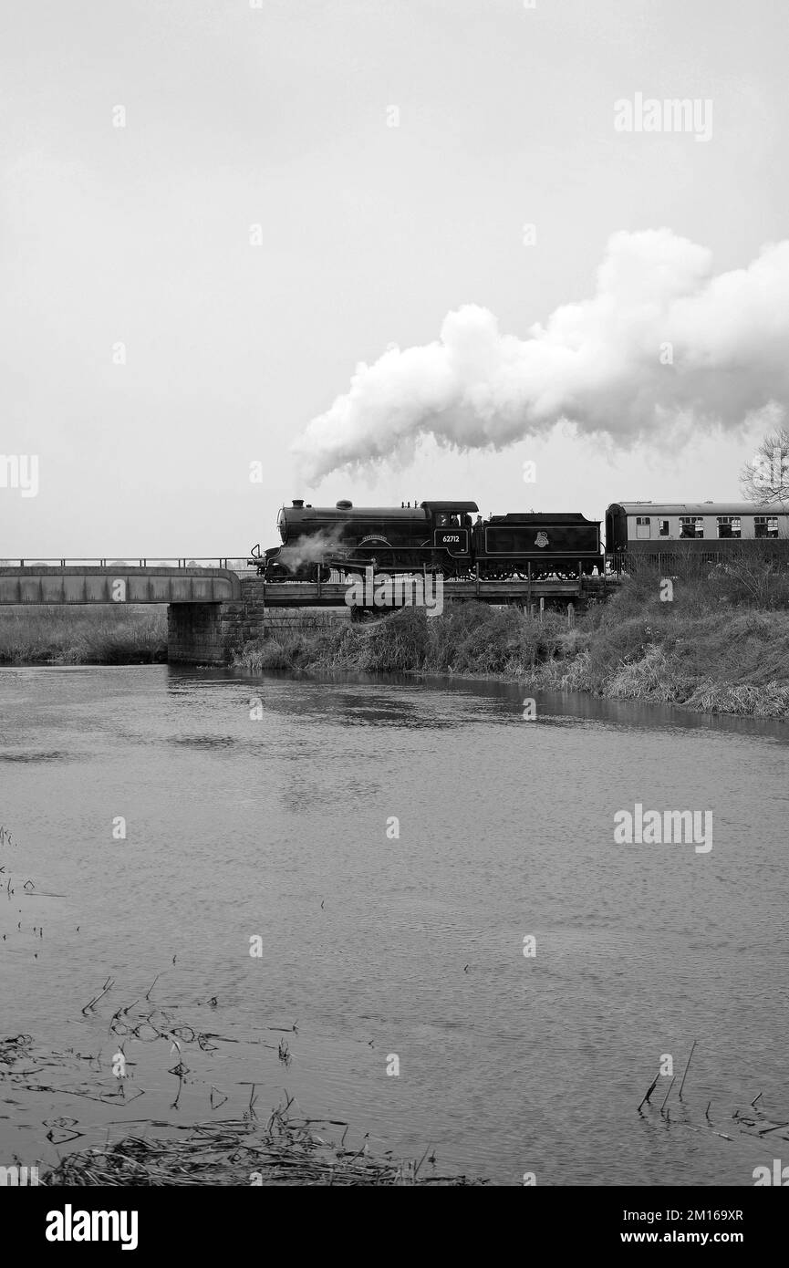 'Dorayshire' attraversando il fiume Nene a Orton Wistow. Foto Stock