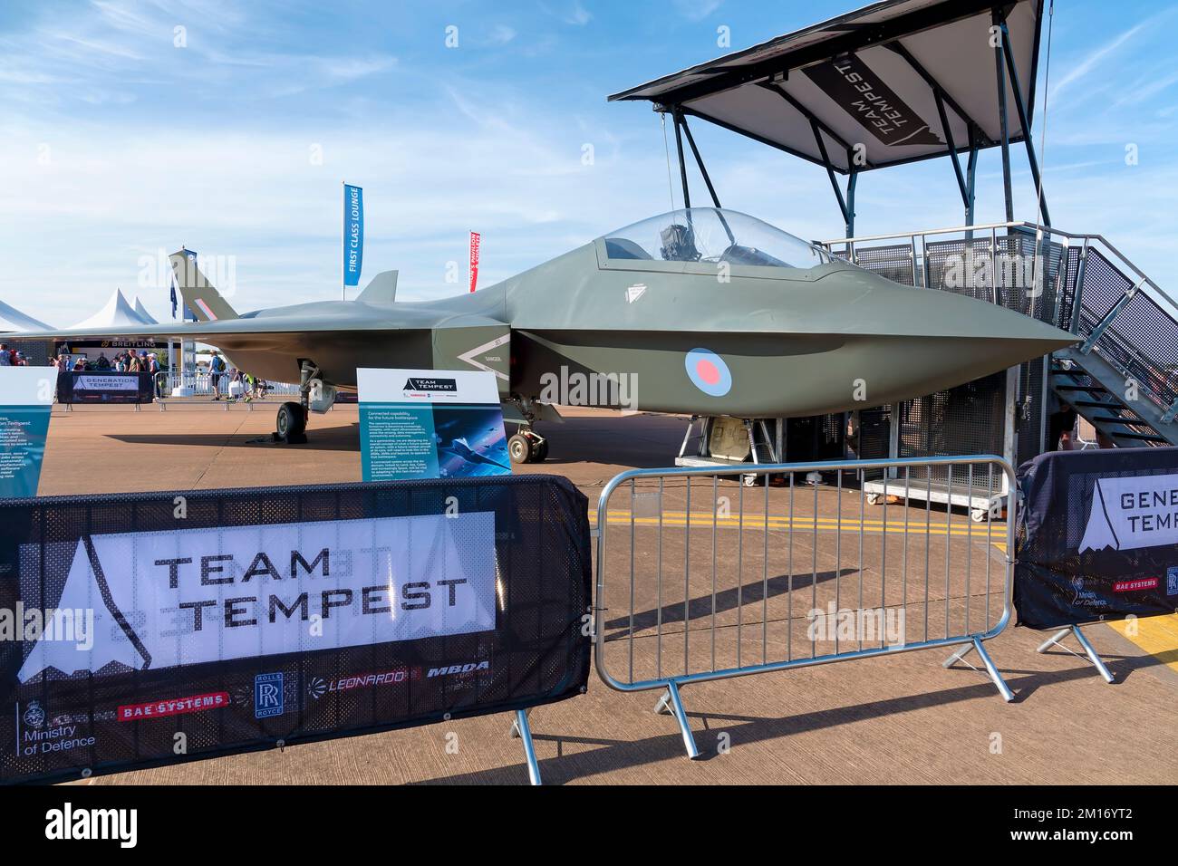 RAF Fairford,Gloucestershire,UK - Luglio 16 2022: BAE Systems Team Tempest modello di concetto in scala completa di un velivolo da combattimento futuro Tempest di sesta generazione Foto Stock