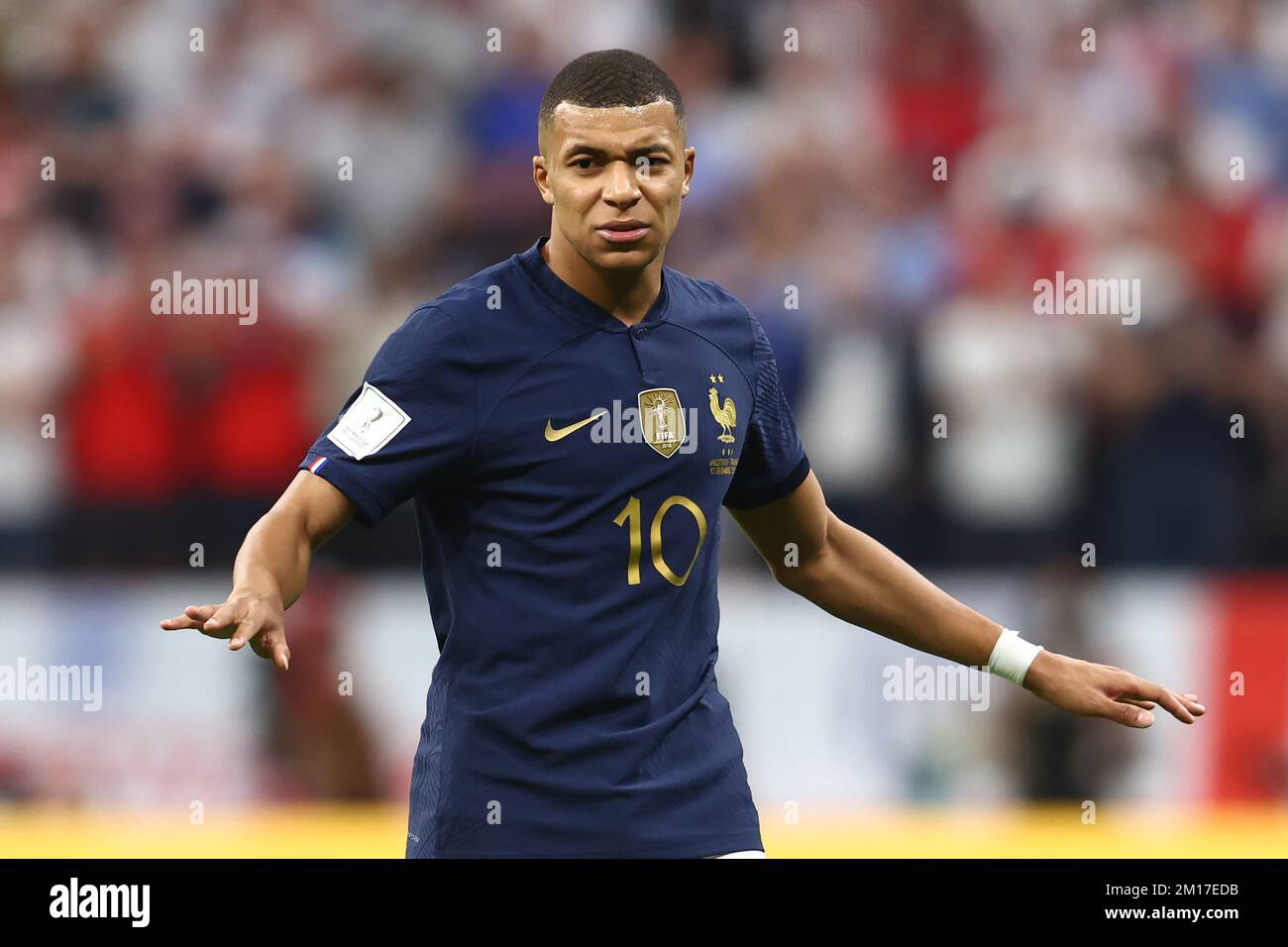 Al Khor, Qatar. 10th Dec, 2022. Kylian Mbappe di Francia reagisce durante la partita di Quarter-Final della Coppa del mondo FIFA 2022 allo stadio al Bayt di al Khor, in Qatar, il 10 dicembre 2022. Foto di Chris Brunskill/UPI Credit: UPI/Alamy Live News Foto Stock