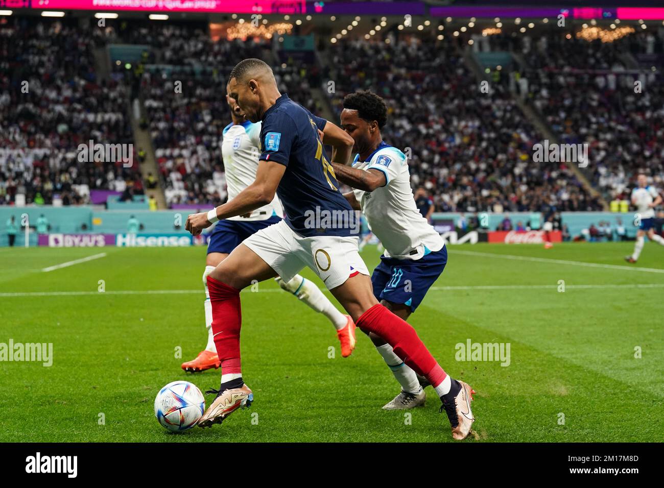 Al Khor, Qatar. 10th Dec, 2022. AL KHOR, QATAR - 10 DICEMBRE: Kylian Mbappe di Francia in azione durante la Coppa del mondo FIFA Qatar 2022 quarto finale match tra Inghilterra e Francia al Bayt Stadium, il 10 dicembre 2022 a al Khor, Qatar.(Photo by Florencia Tan Jun/Pximages) Credit: PX Images/Alamy Live News Foto Stock