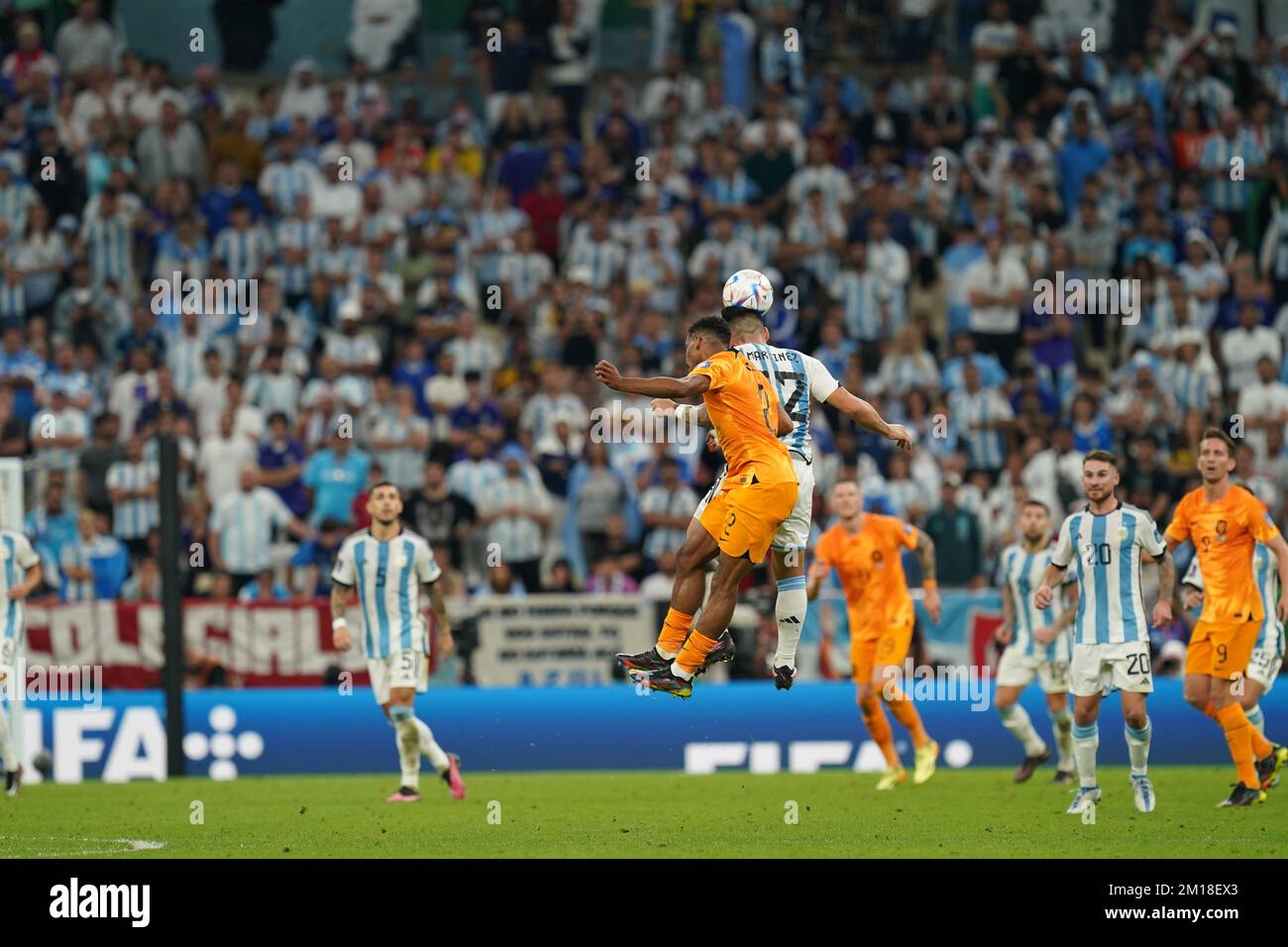 Paesi bassi qatar calcio immagini e fotografie stock ad alta risoluzione -  Alamy