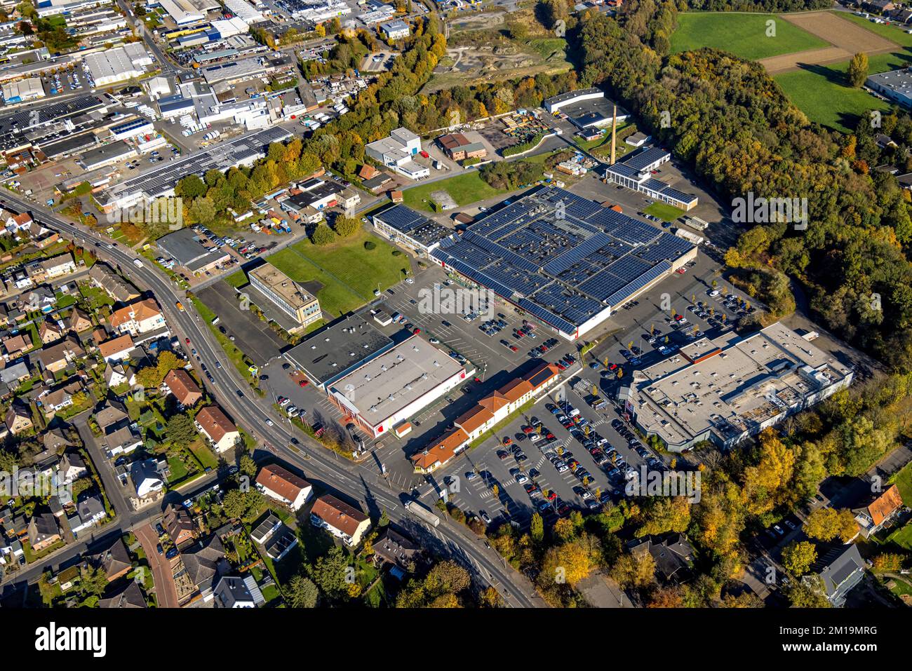 Vista aerea, zona commerciale Römerstraße con Gewerbehof Hövel e Kaufland Hamm-Bockum-Hövel nel quartiere Bockum-Hövel a Hamm, zona Ruhr, Nord R. Foto Stock