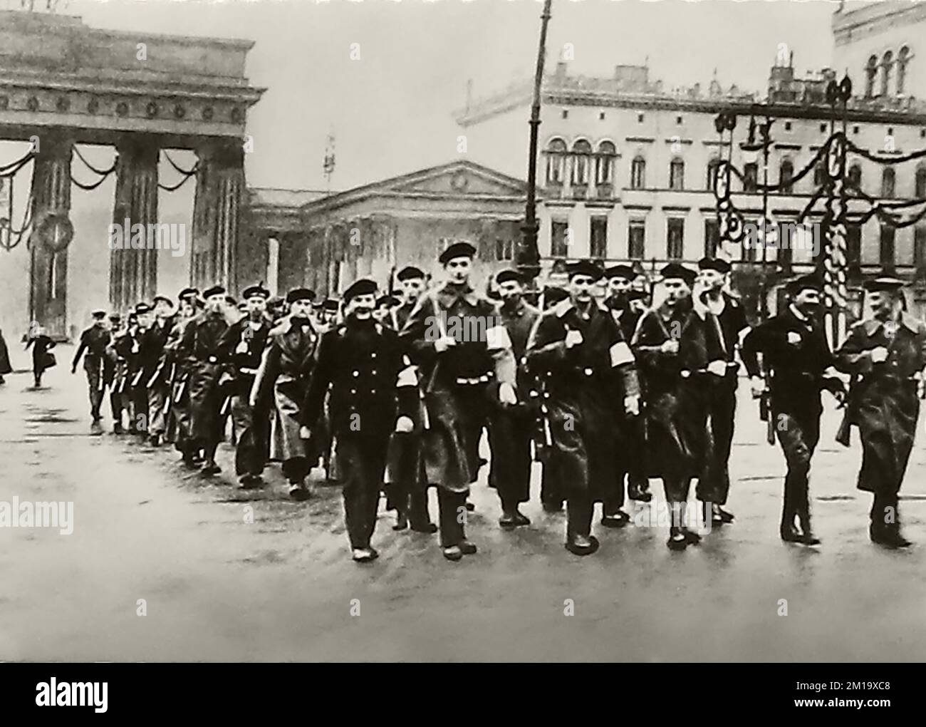 Lavoratori di Berlino nella rivoluzione di novembre del 1918-1919. Foto Stock