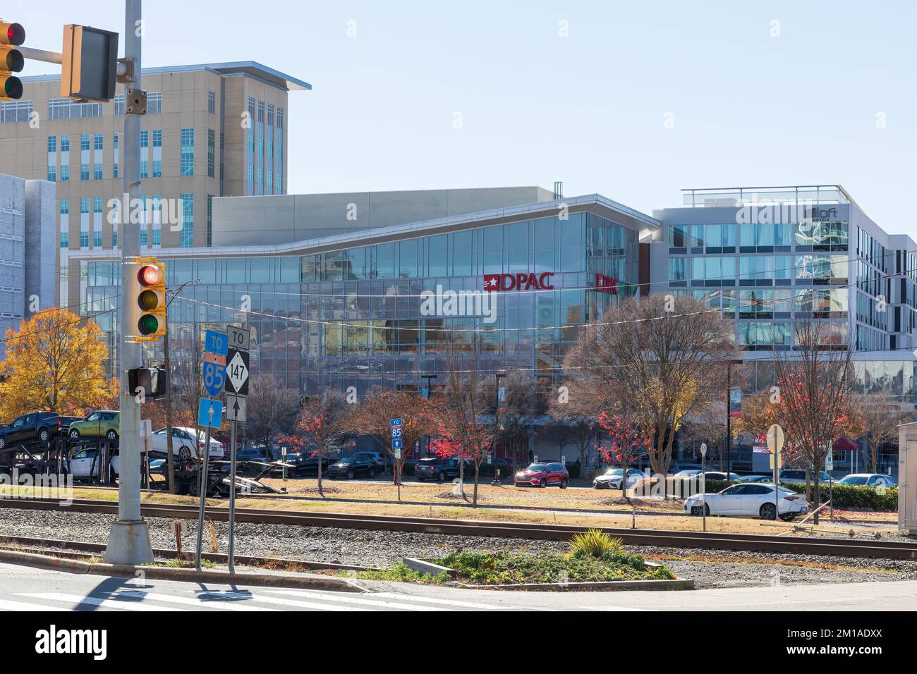 DURHAM, North Carolina, USA-1 DICEMBRE 2022: Edificio del Durham Performing Arts Center. DPAC. Foto Stock