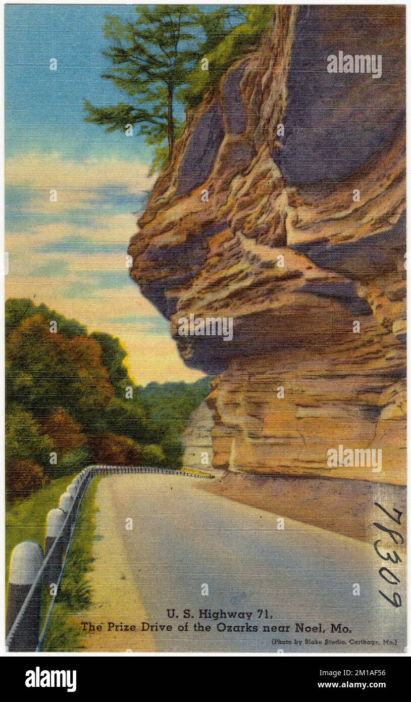 STATI UNITI Autostrada 71, The Prize Drive of the Ozarks, vicino a Noel, Lu. , Montagne, Tichnor Brothers Collection, cartoline degli Stati Uniti Foto Stock