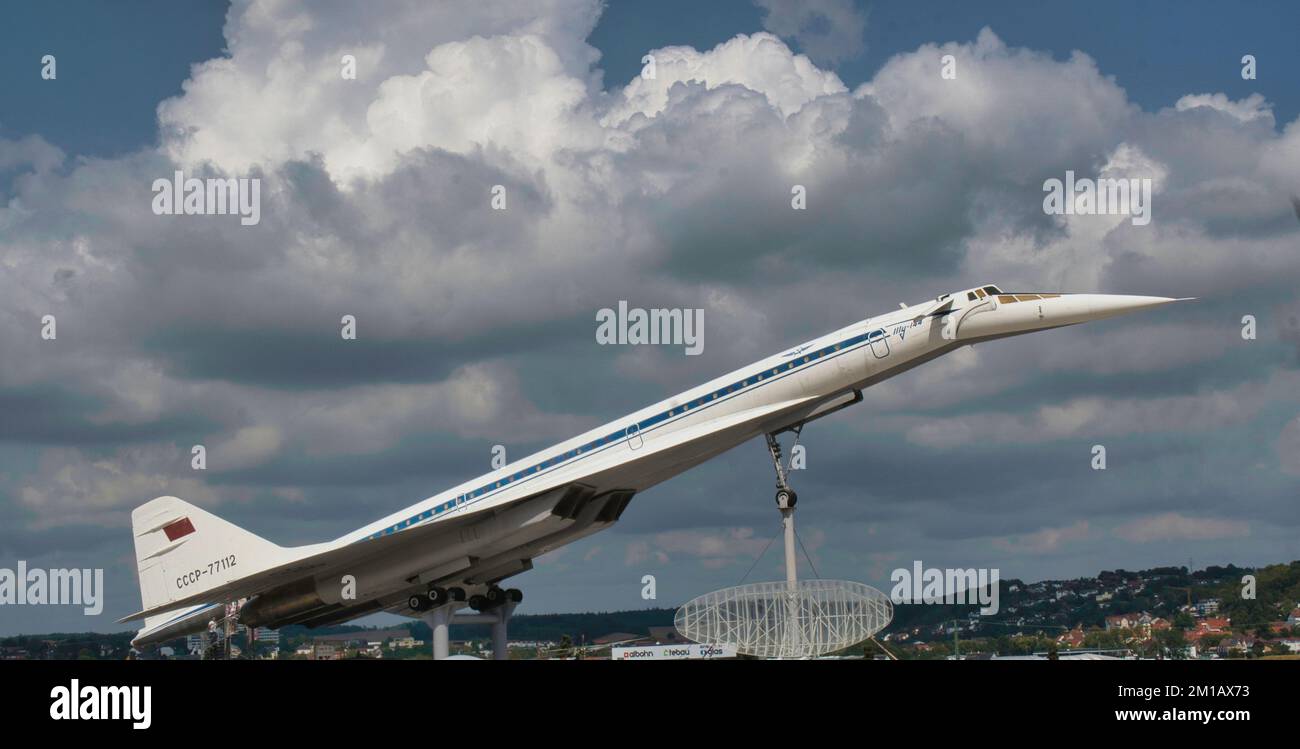 Un aereo di linea supersonico Tupolev tu-144 in mostra al Museo Technik di Sinsheim, Speyer, Germania Foto Stock