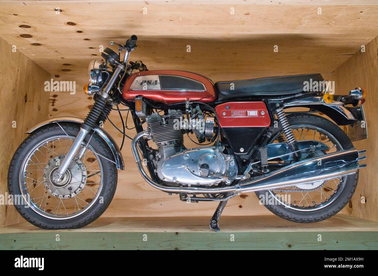 1972 BSA A75/Rocket 3 Moto al Museo Technik di Sinsheim, Speyer, Germania Foto Stock