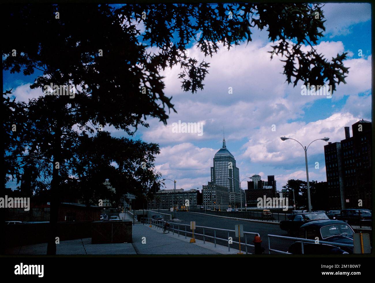 Vista dell'Old John Hancock Building, Boston, grattacieli, edifici per uffici, Berkeley Building Boston, Massa. Collezione Edmund L. Mitchell Foto Stock