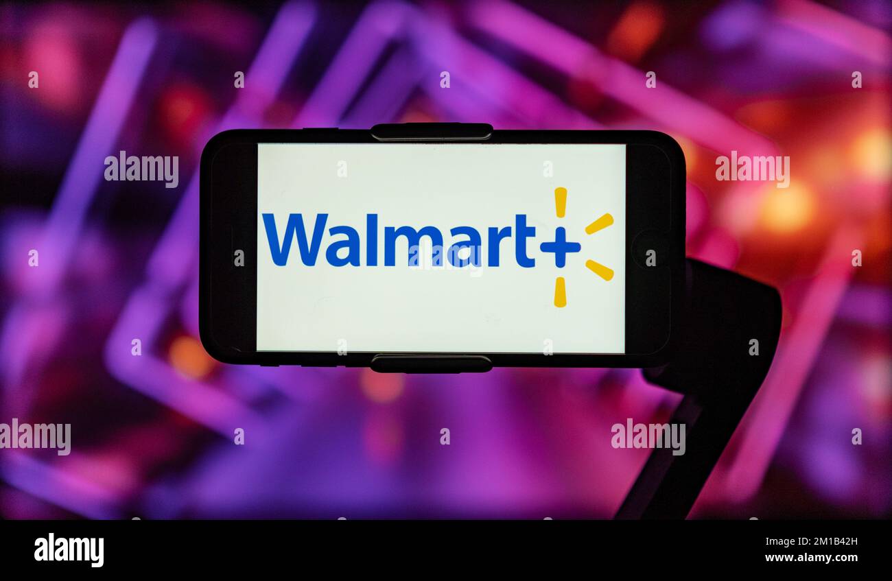 In questa illustrazione, il logo di Wallmart è visualizzato sullo schermo di un telefono cellulare. Foto Stock