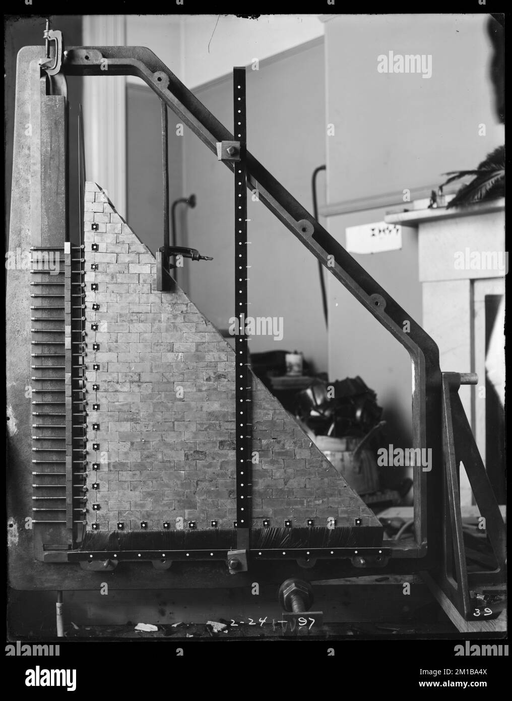 Wachusett Dam, Load Testing Experiment, Clinton, Mass., 24 febbraio, 1897 , acquedotto, dighe, attrezzatura di prova Foto Stock