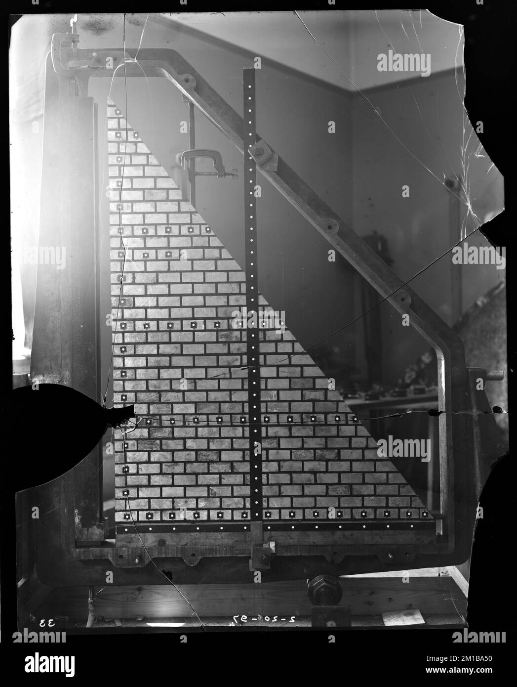 Wachusett Dam, Load Testing Experiment, Clinton, Mass., 20 febbraio, 1897 , acquedotto, dighe, attrezzatura di prova Foto Stock