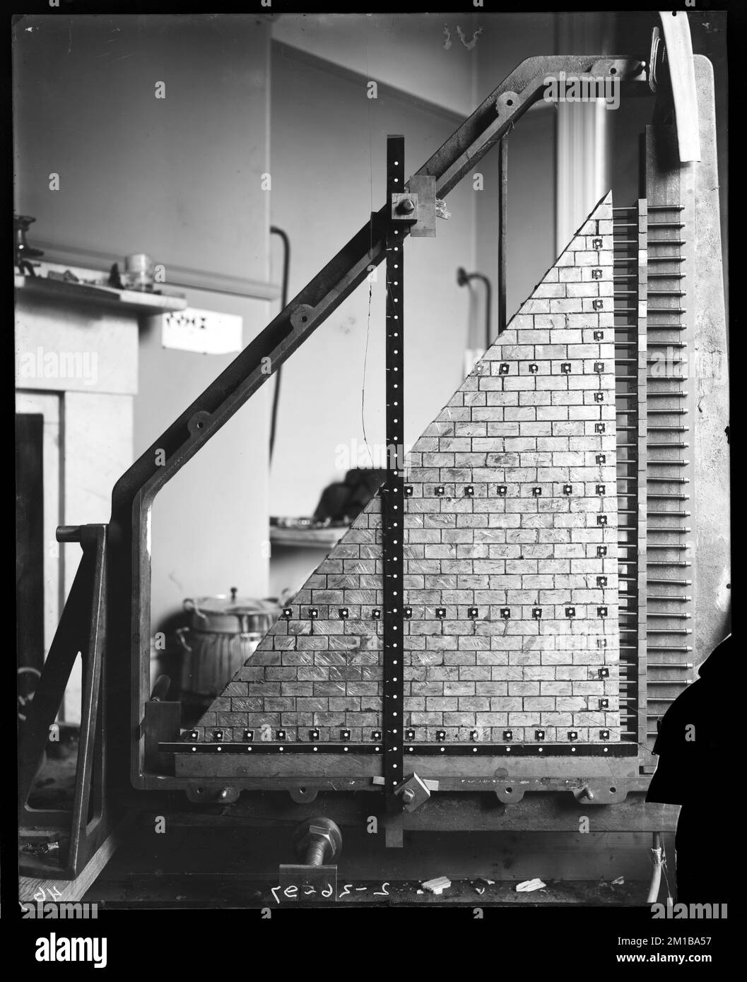 Wachusett Dam, Load Testing Experiment, Clinton, Mass., 26 febbraio, 1897 , acquedotto, dighe, attrezzatura di prova Foto Stock
