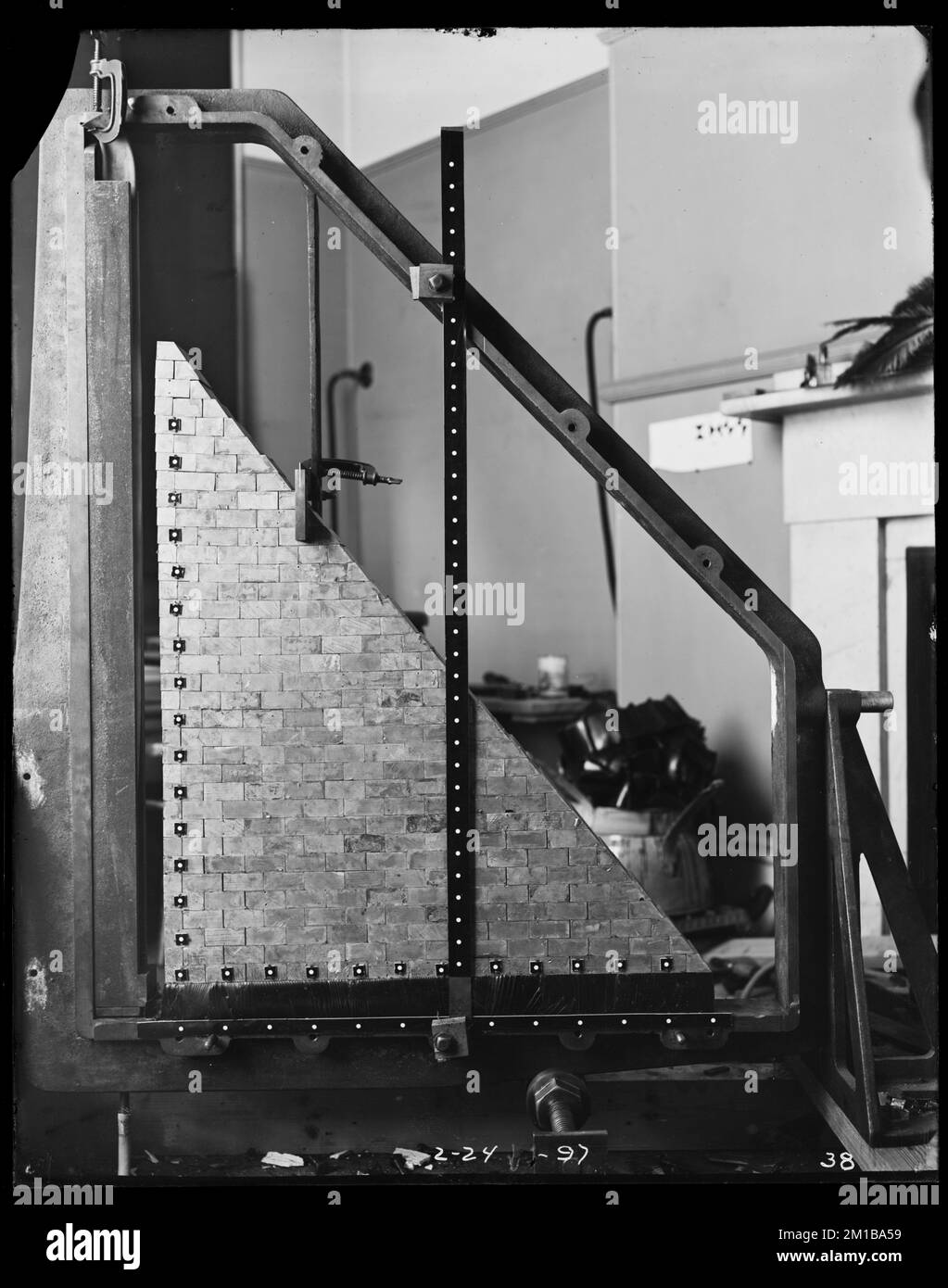 Wachusett Dam, Load Testing Experiment, Clinton, Mass., 24 febbraio, 1897 , acquedotto, dighe, attrezzatura di prova Foto Stock