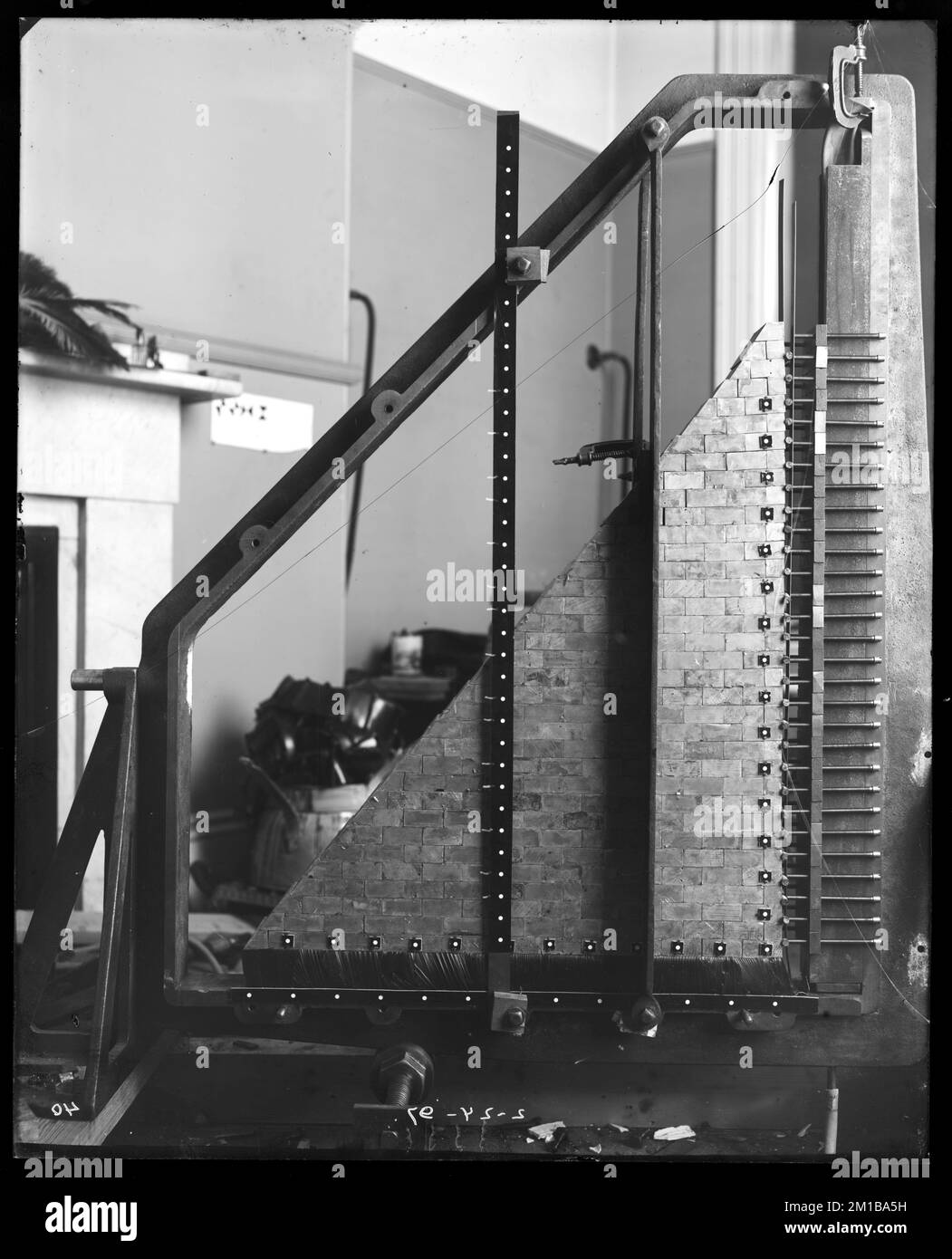 Wachusett Dam, Load Testing Experiment, Clinton, Mass., 24 febbraio, 1897 , acquedotto, dighe, attrezzatura di prova Foto Stock