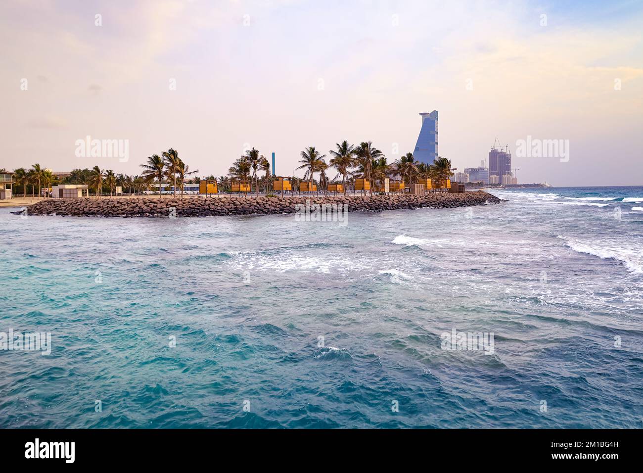Spiaggia di Jeddah Arabia Saudita - Tramonto Mar Rosso Corniche Vista, Waterfront Foto Stock