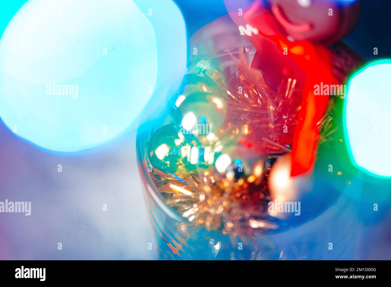 Natale sfondo vacanza con decorazione festiva bokeh shot Foto Stock