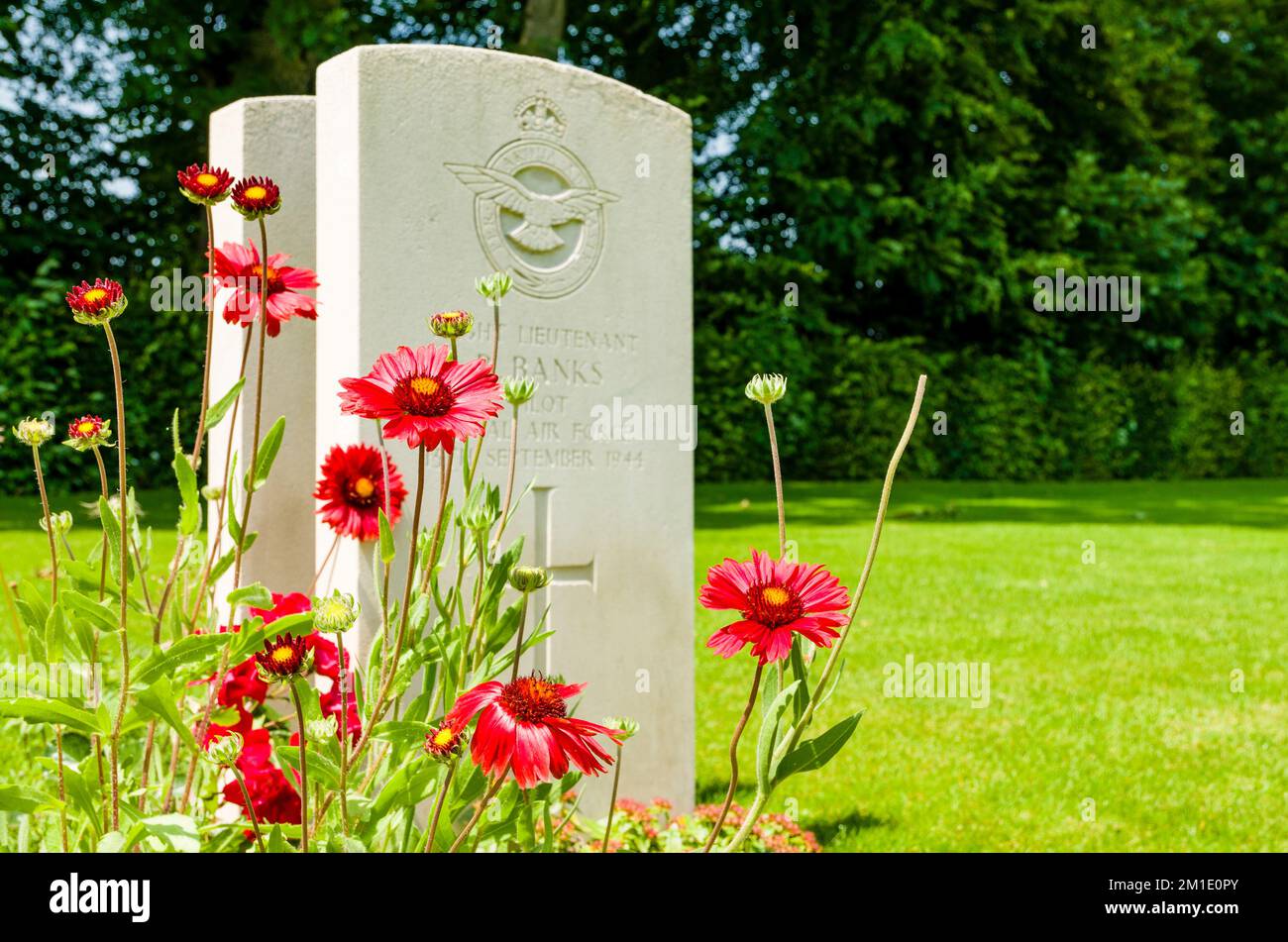 Il cimitero di guerra di Durnbach è il resto finale di 2960 soldati morti in WW2 Foto Stock