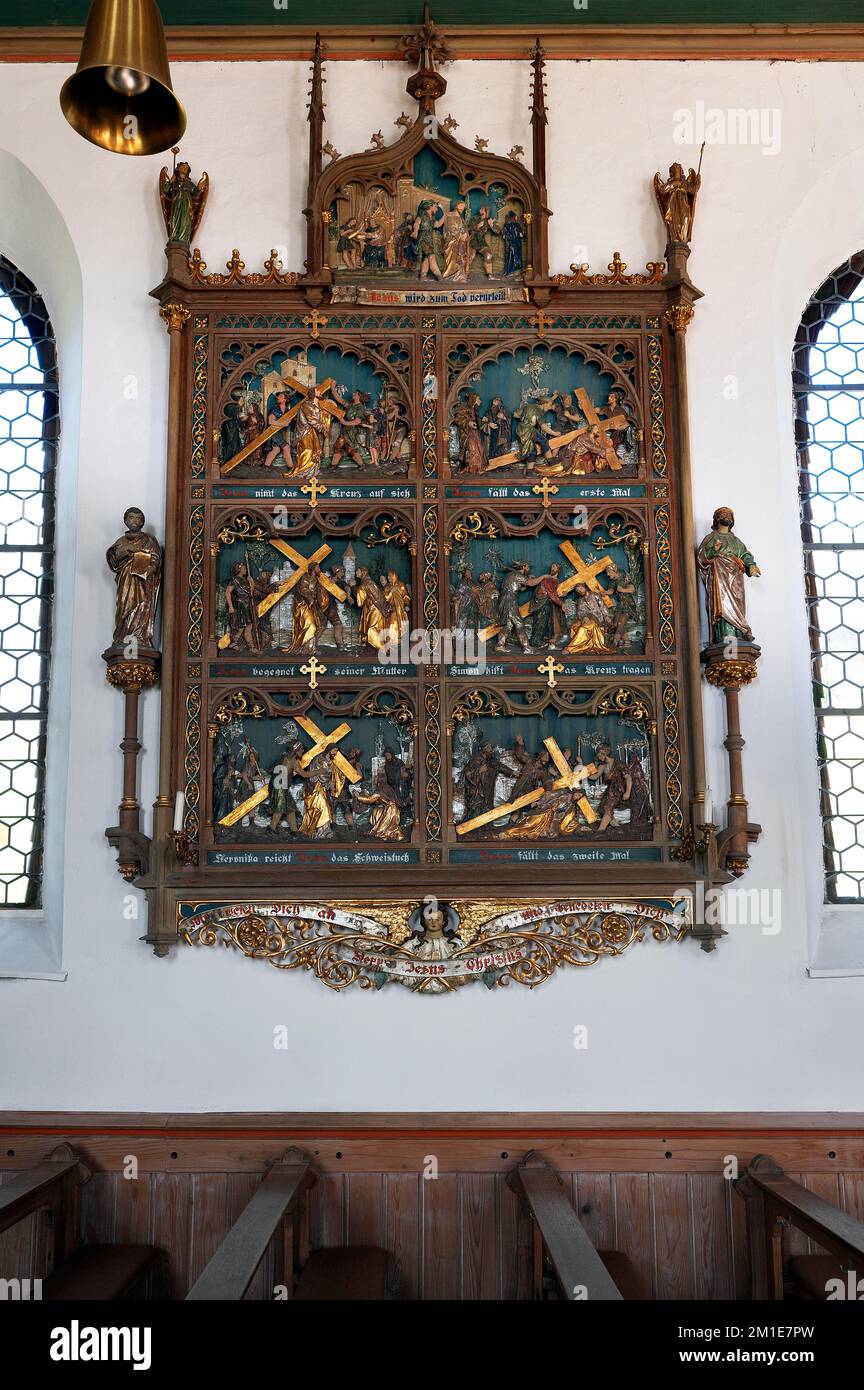 Stazioni scolpite della Croce, Chiesa di San Blasius a Diepolz, Allgäu, Baviera, Germania, Europa Foto Stock